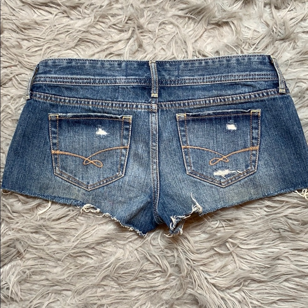 Gilly Hicks Women’s Jean shorts